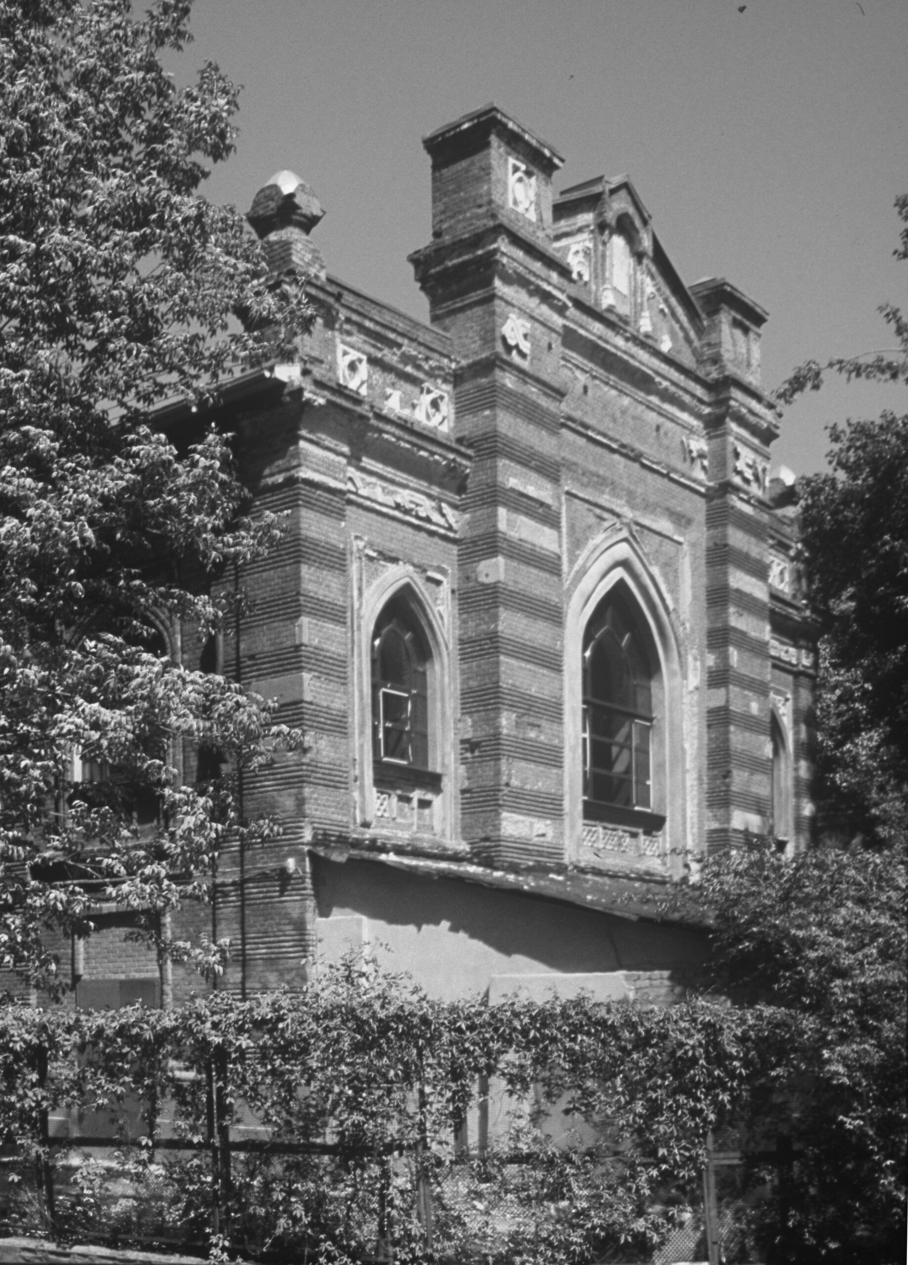 Voronezh Synagogue, southeast view. Photograph by William C. Brumfield.