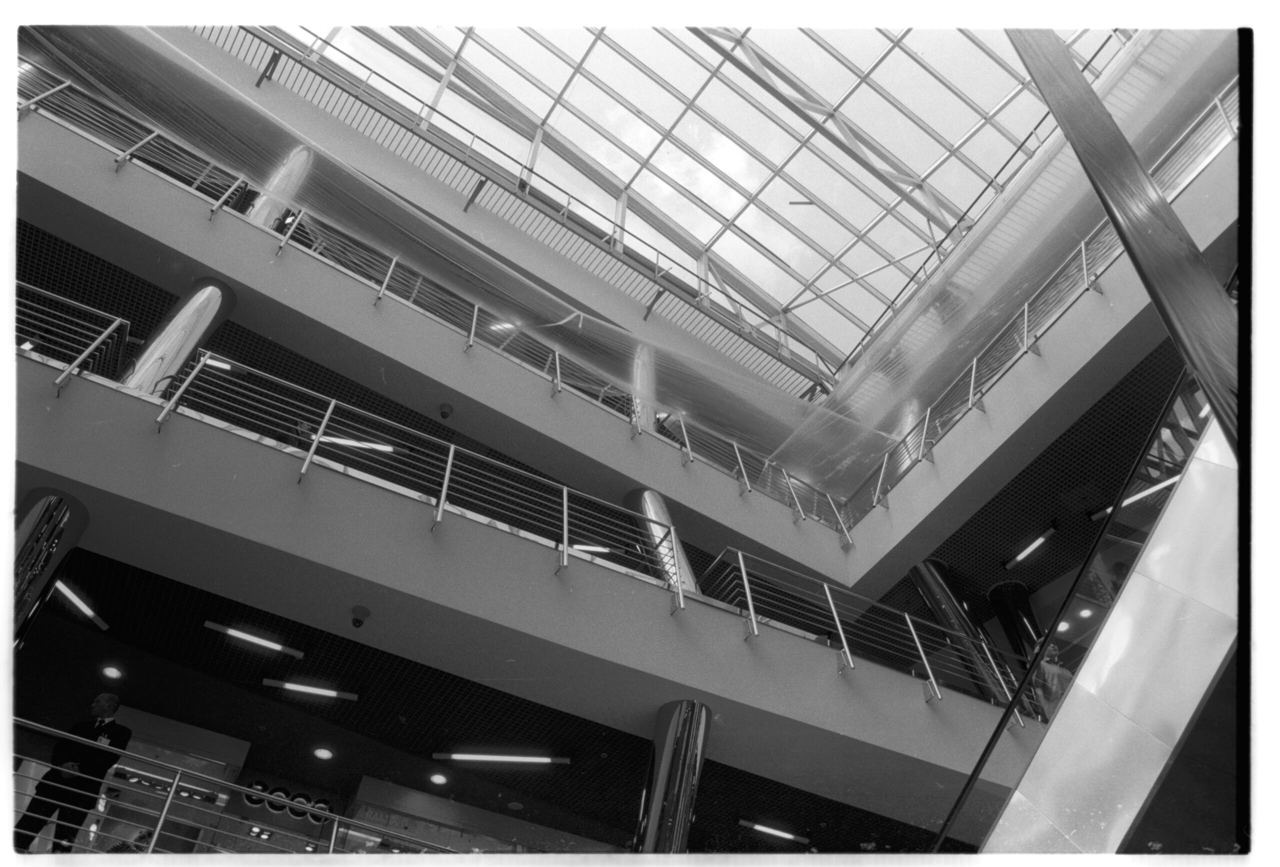 Varshavskii Shopping Center, Moscow — Photographed by William C. Brumfield, May 15, 2005